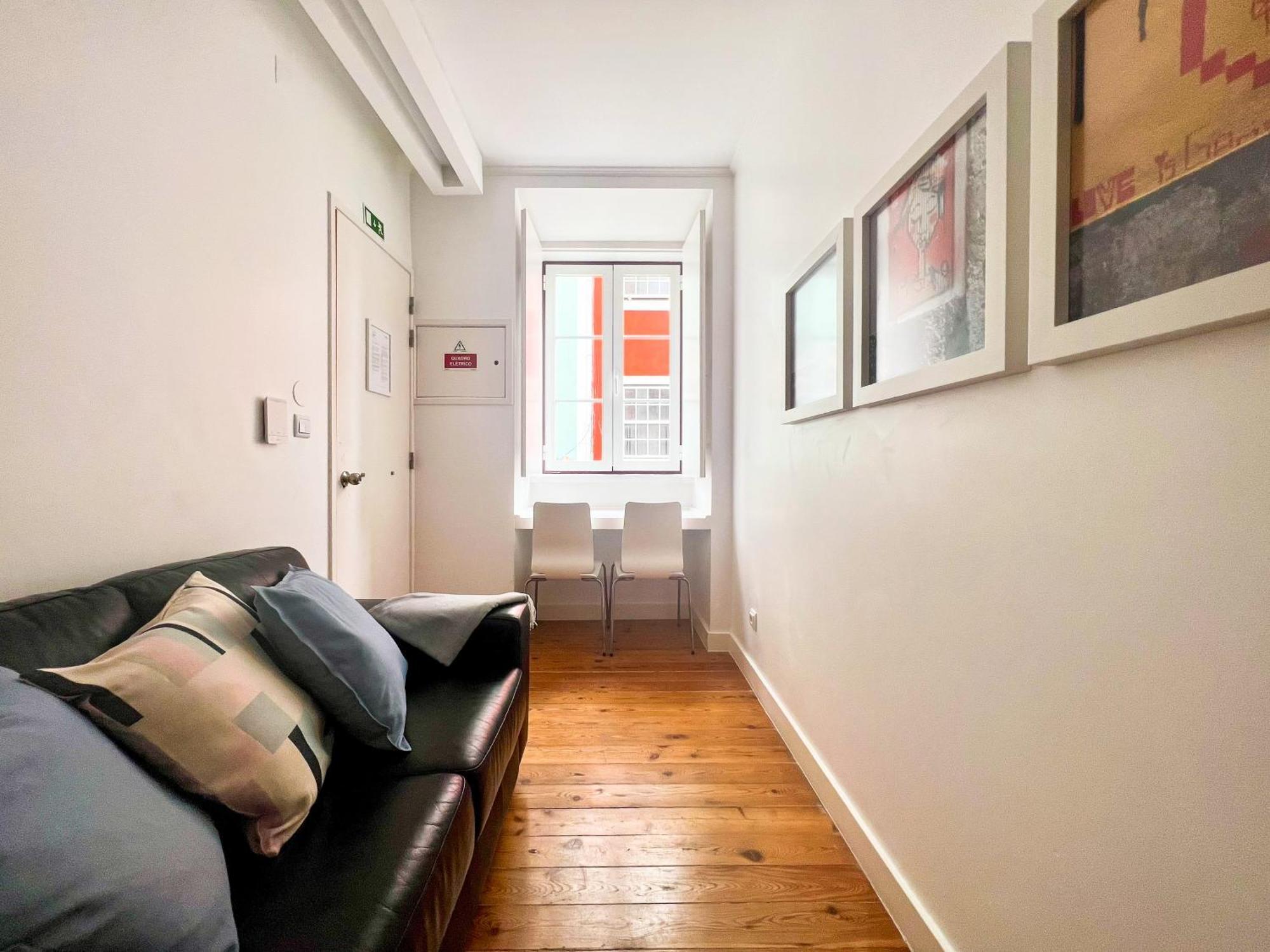 Modern Close To Timeout Market Apartment Lissabon